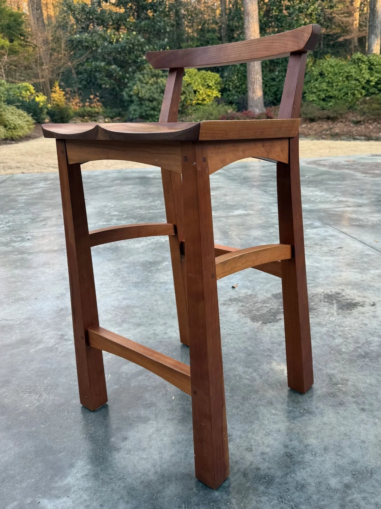 Bar stool
